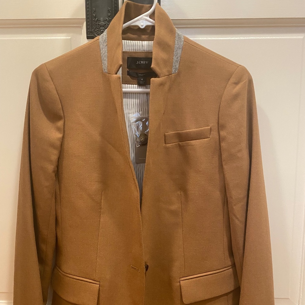 JCrew Regent Blazer Size 4 NWT Camel J Crew